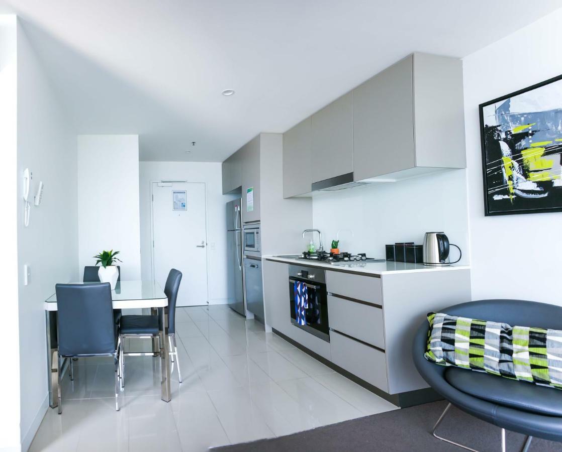 Serain Residences On Surfers Gold Coast Exterior foto